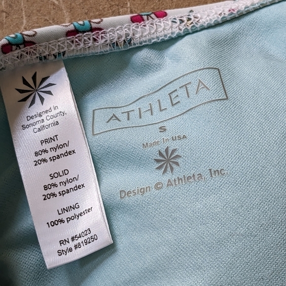 Athleta teal paisley halter Tankini top size Small,EUC Athleisure Beach - Picture 4 of 5